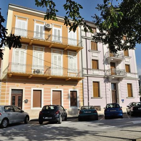 Paril Lägenhet Crikvenica Exteriör bild