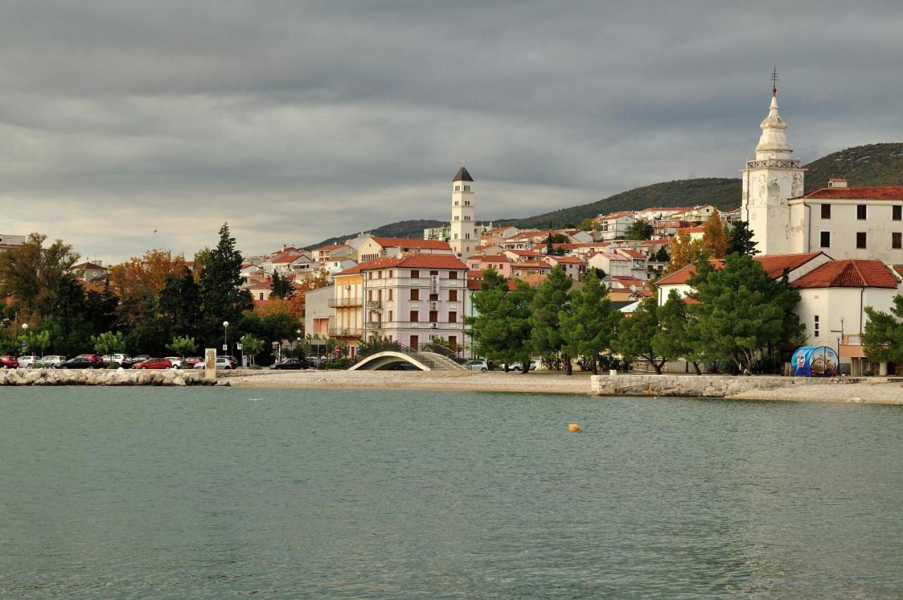 Paril Lägenhet Crikvenica Exteriör bild