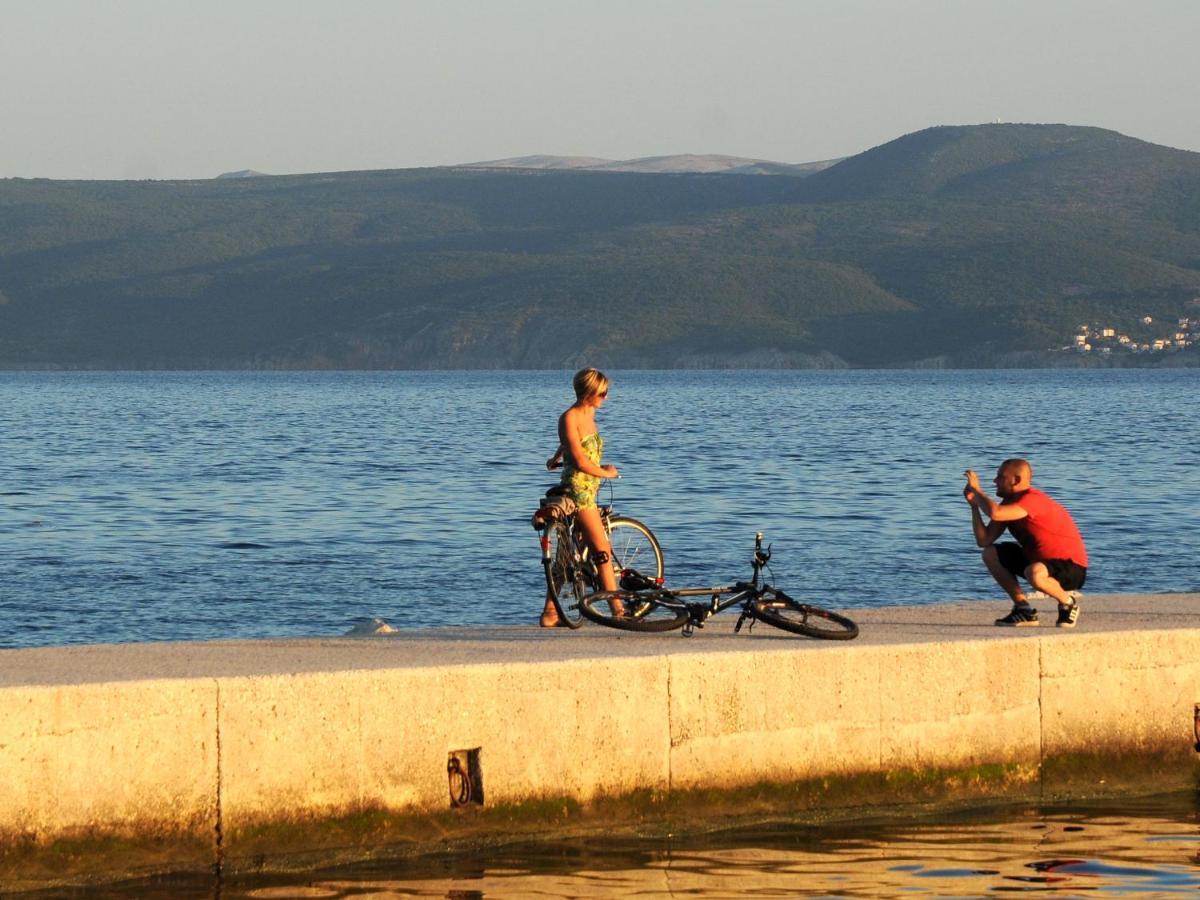Paril Lägenhet Crikvenica Exteriör bild